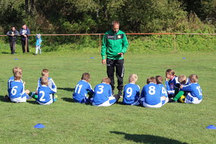 MILAN体育APP下载入口官网-中国足球赛季热区变化与战术演进对照图,中国足球热身赛直播